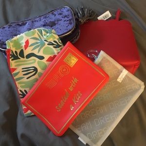 Grab bag of makeup bags, 12